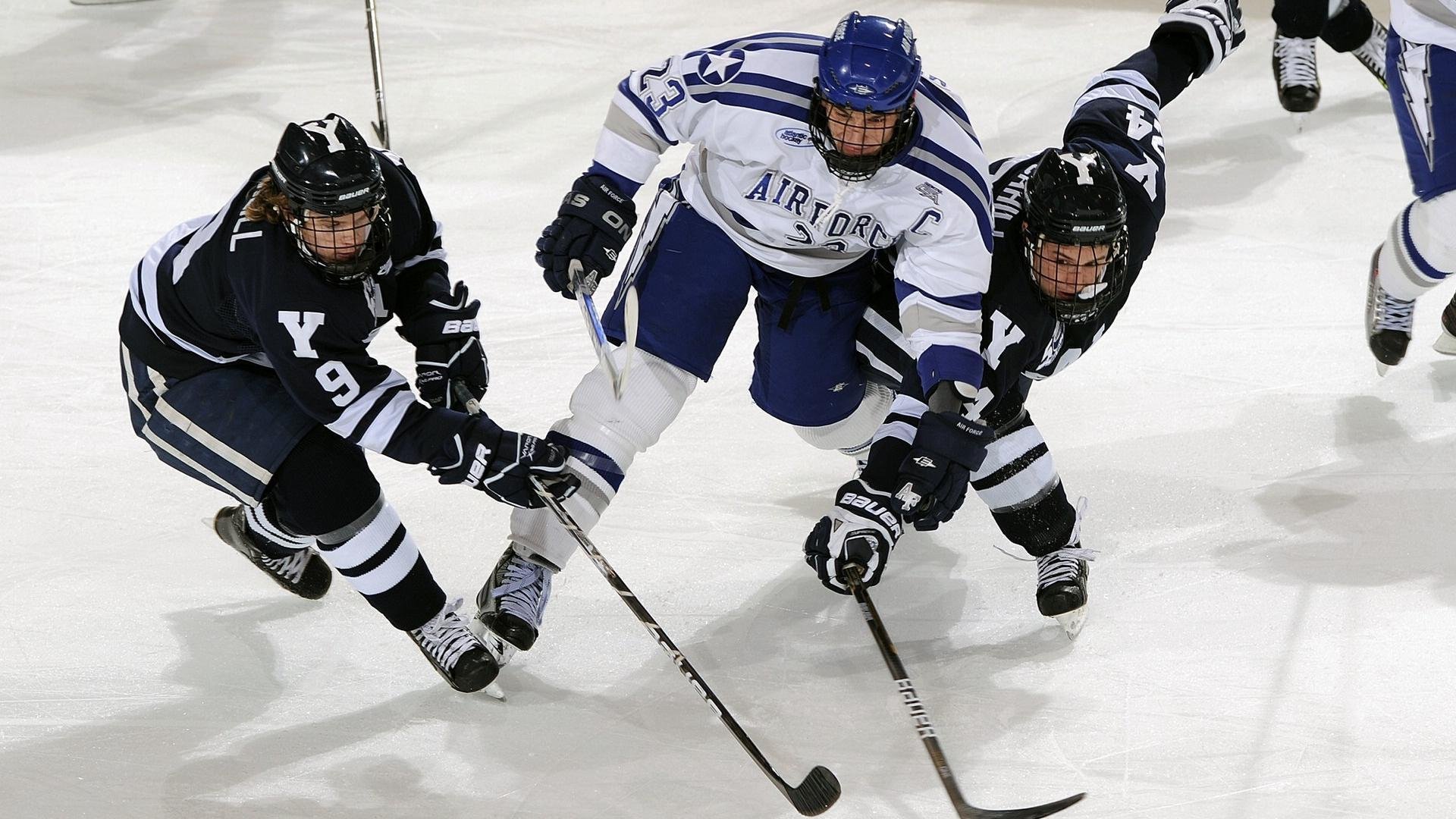 九游娱乐(jiuyou)官网-弗兰：他出色的防守能力让全黑队在面对强敌时能够稳扎稳打，弗兰实力