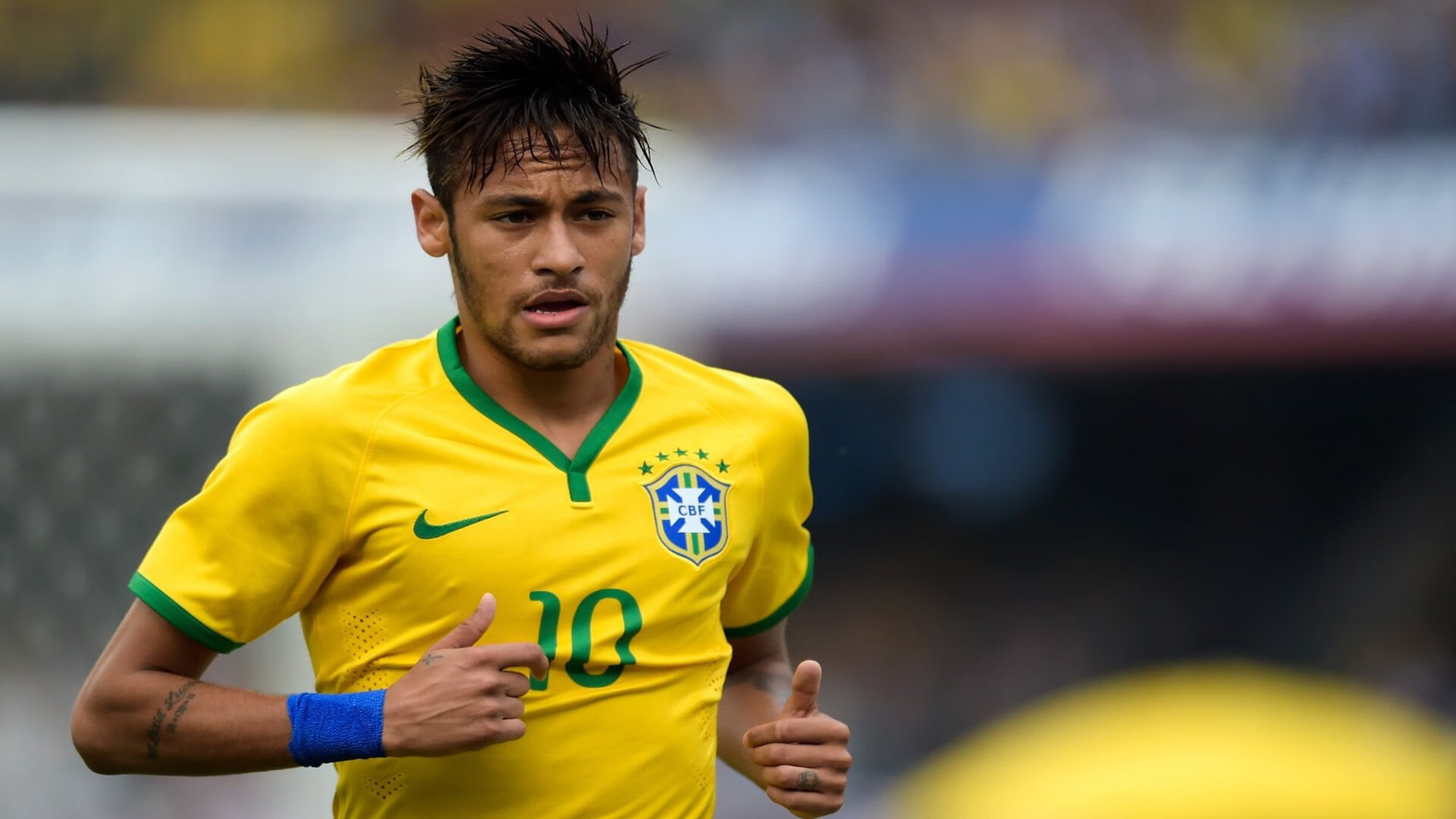 九游体育-解说团队亮相全球电竞大赛，展现专业素养，电竞解说参加的综艺